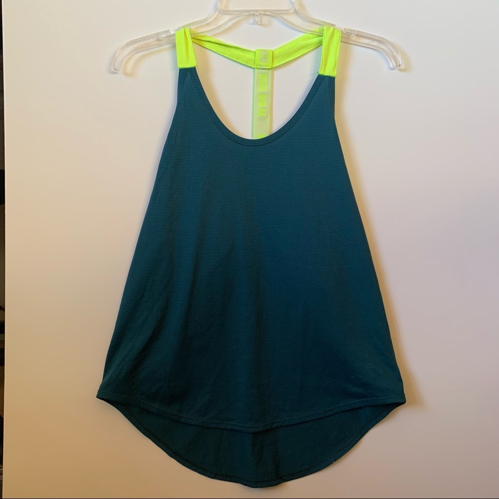 Nike Dri-Fit Tank Women’s Size S